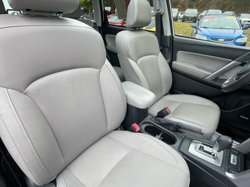 Used 2018 Subaru Forester 2.5i Limited image 30