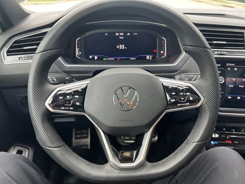Used 2024 Volkswagen Tiguan SEL R-Line AWD/4WD image 16