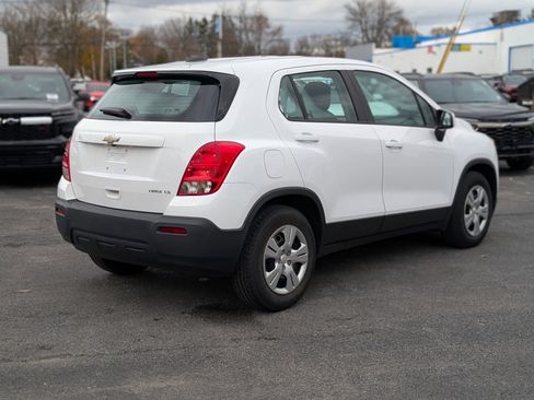 Used 2016 Chevrolet Trax LS image 7