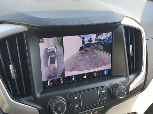 Used 2022 GMC Terrain SLT w/ Infotainment Package II image 28