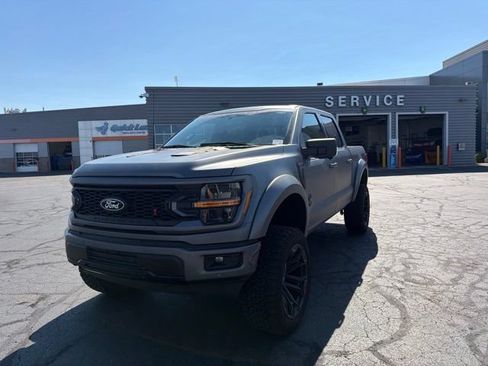 Used 2024 Ford F150 XLT AWD/4WD image 10