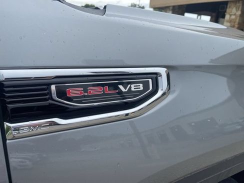 Used 2023 GMC Sierra 1500 Denali w/ Denali Reserve Package AWD/4WD image 4