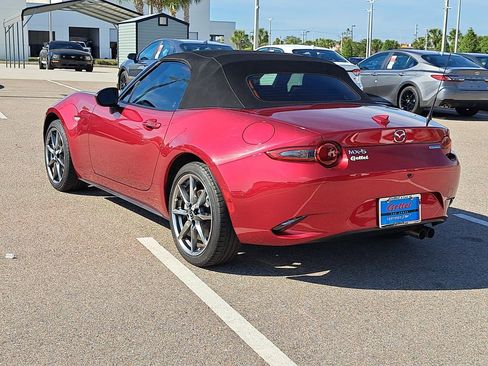 Used 2023 MAZDA MX-5 Miata Grand Touring w/ Weather Package image 4