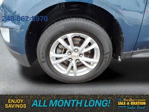 Used 2017 Chevrolet Equinox LT w/ Convenience Package image 9