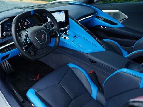 Used 2020 Chevrolet Corvette Stingray Premium Cpe w/ 3LT Preferred Equipment Group RWD image 2