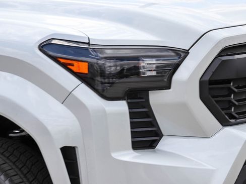 New 2026 Toyota Tacoma TRD Sport image 9