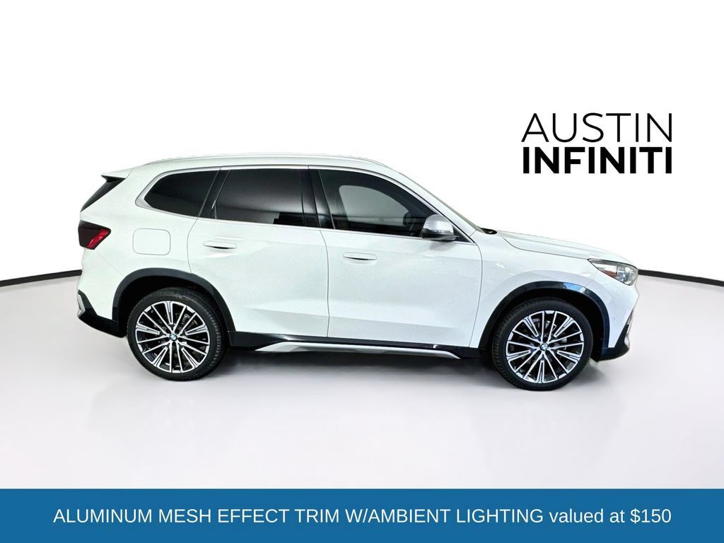 Used 2024 BMW X1 xDrive28i w/ Convenience Package AWD/4WD image 9