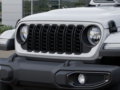 New 2025 Jeep Gladiator Sport AWD/4WD image 36