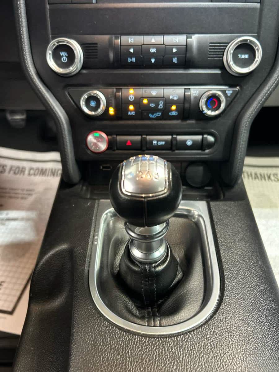 Used 2020 Ford Mustang Coupe w/ 2.3L High Performance Package RWD image 6