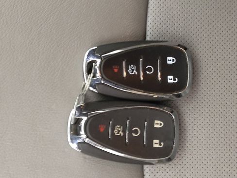 Used 2019 Chevrolet Malibu Premier FWD image 32