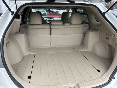 Used 2015 Toyota Venza XLE image 11