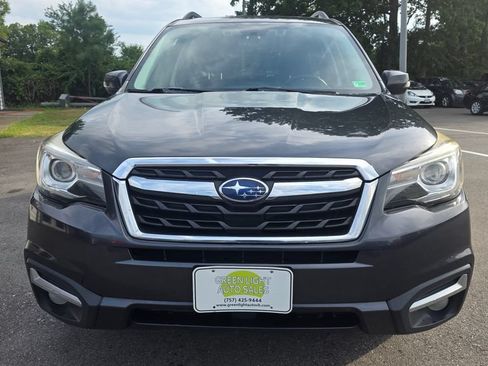 Used 2018 Subaru Forester 2.5i Touring w/ Popular Package #2 AWD/4WD image 2