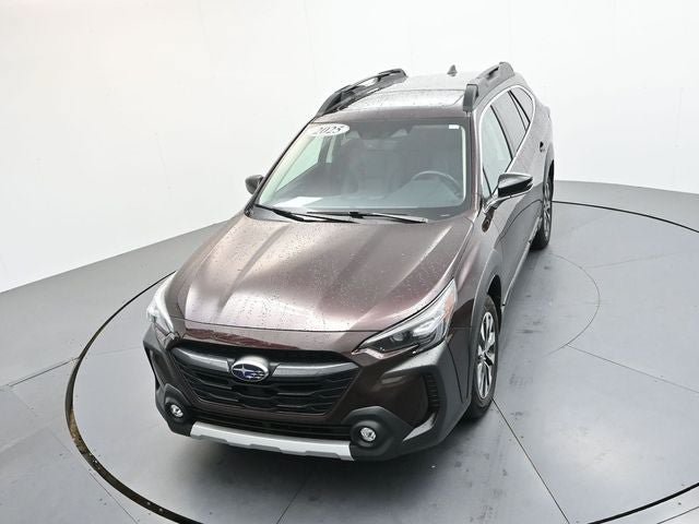 Used 2025 Subaru Outback Limited AWD/4WD image 22