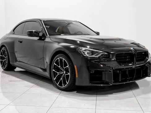 Used 2024 BMW M2 w/ Lighting Package image 3