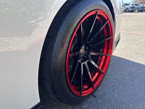 Used 2020 Nissan GT-R Premium image 22