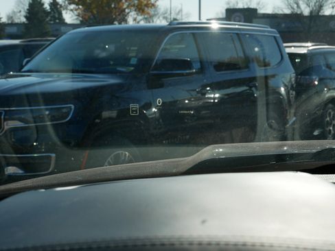 Used 2022 RAM 1500 Limited image 34