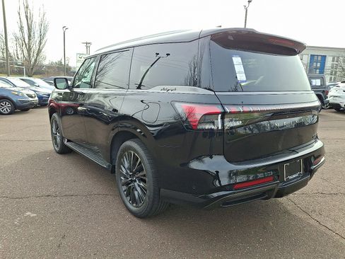 New 2026 INFINITI QX80 Autograph w/ Premium Cargo Package image 3