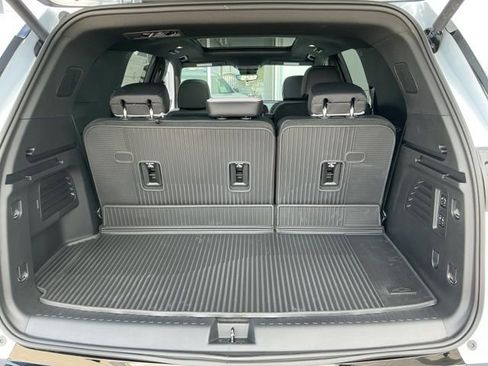 New 2026 Chevrolet Traverse High Country image 17