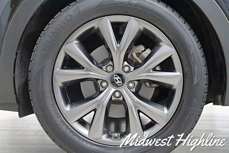 Used 2017 Hyundai Santa Fe Sport AWD/4WD image 15