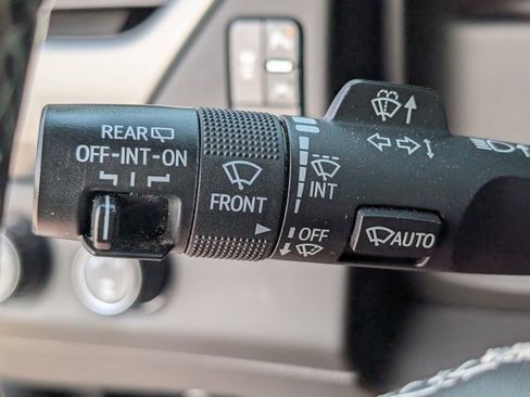 Used 2019 Chevrolet Tahoe Premier image 27