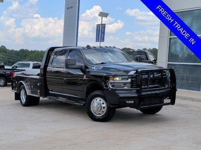 Used 2025 RAM 3500 Tradesman w/ Chrome Appearance Group