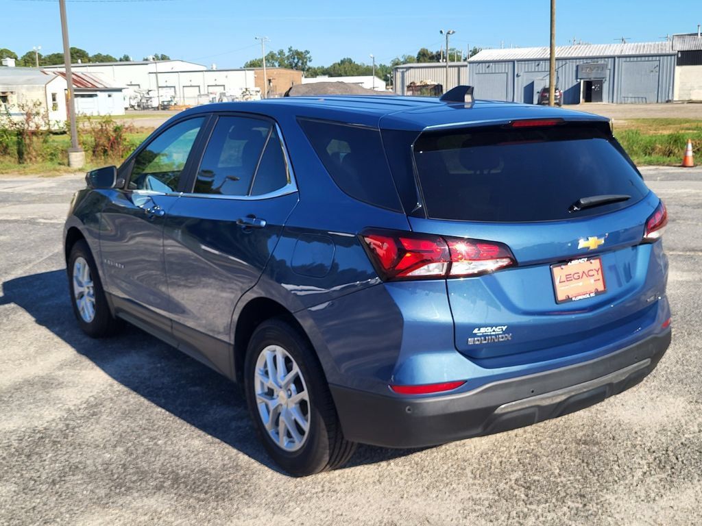 Used 2024 Chevrolet Equinox LT AWD/4WD image 6