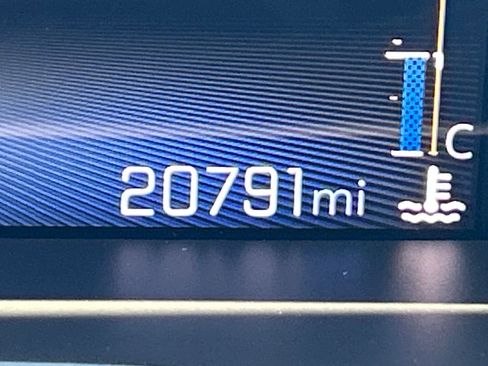 Used 2023 Chevrolet Colorado Trail Boss AWD/4WD image 12