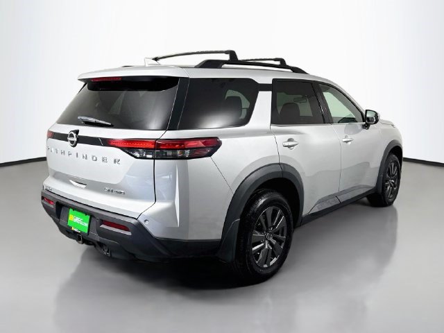 Used 2022 Nissan Pathfinder SV w/ SV Premium Package AWD/4WD image 10