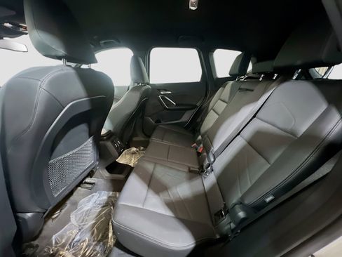 Used 2023 BMW X1 xDrive28i image 17