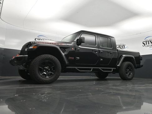 Used 2021 Jeep Gladiator Mojave AWD/4WD image 28