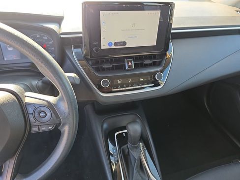 Used 2023 Toyota Corolla LE image 30