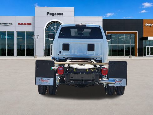 New 2026 RAM 5500 Tradesman AWD/4WD image 8