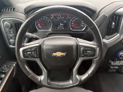 Used 2019 Chevrolet Silverado 1500 LT w/ Convenience Package AWD/4WD image 24