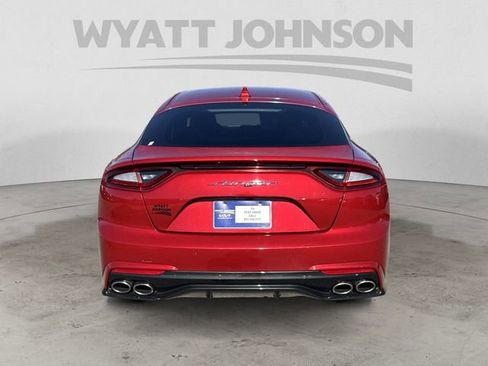 Used 2019 Kia Stinger Premium image 4