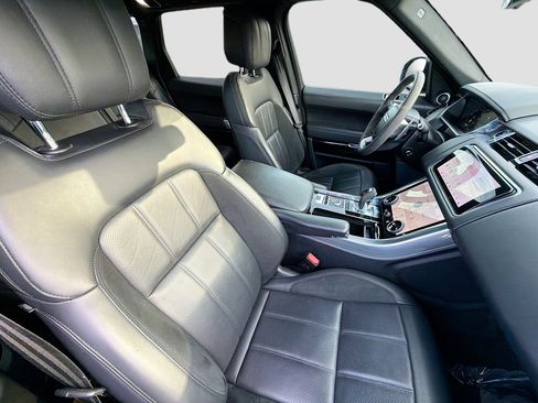 Used 2021 Land Rover Range Rover Sport HST image 15