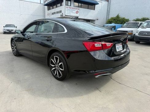 Used 2025 Chevrolet Malibu RS FWD image 4