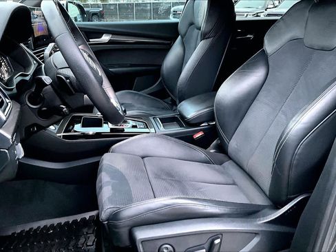 Used 2022 Audi SQ5 Premium image 7