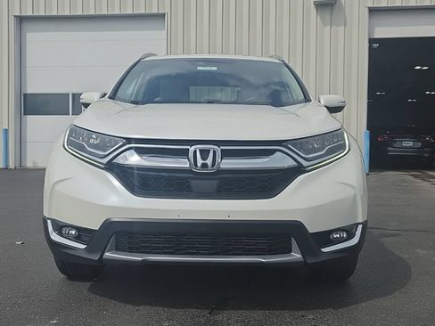 Used 2017 Honda CR-V Touring image 2