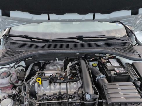 Used 2021 Volkswagen Jetta R-Line w/ R-Line Cold Weather Package FWD image 29