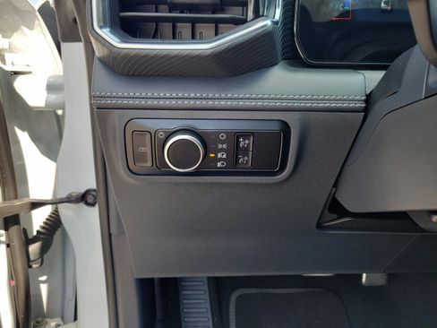 Used 2024 Ford Mustang GT Premium image 21