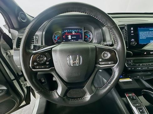 Certified 2022 Honda Pilot Black Edition image 27