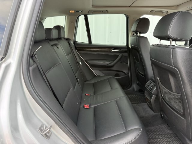 Used 2013 BMW X3 xDrive28i AWD/4WD image 31