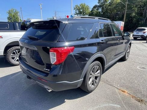 Certified 2023 Ford Explorer XLT w/ Equipment Group 202A AWD/4WD image 6