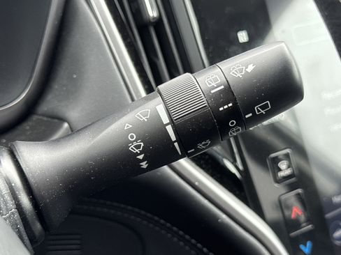 Certified 2023 Subaru Outback Limited image 17