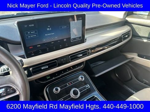 Used 2023 Lincoln Nautilus AWD w/ Premium Package image 31