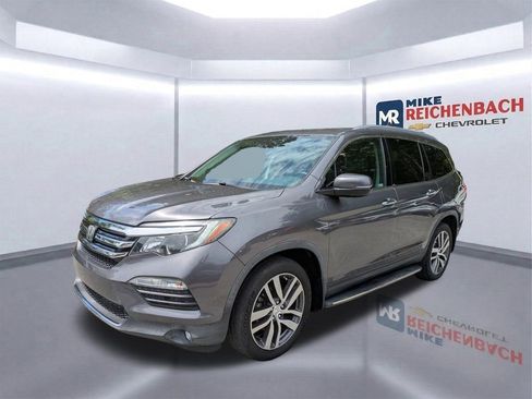 Used 2017 Honda Pilot Elite image 8