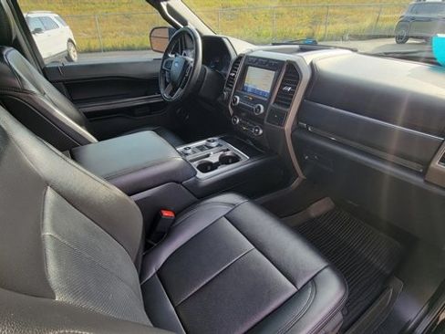 Used 2020 Ford Expedition XLT w/ Equipment Group 202A image 38