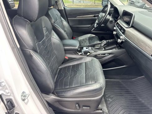 Used 2022 Kia Telluride SX w/ SX Prestige Package AWD/4WD image 13