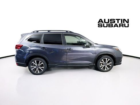 Used 2022 Subaru Forester Limited image 8