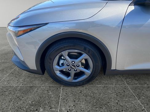 Used 2025 Kia K4 LXS image 14